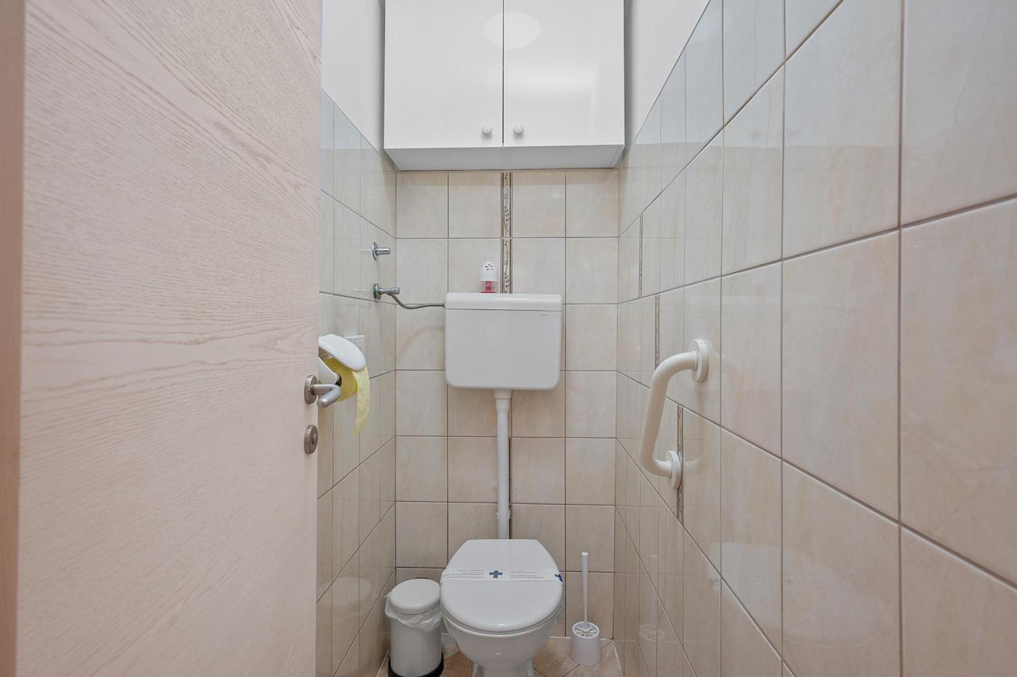 Apartman I Sobe Sofi With Common Kitchen Bathroom And Toilet Zagreb Bagian luar foto