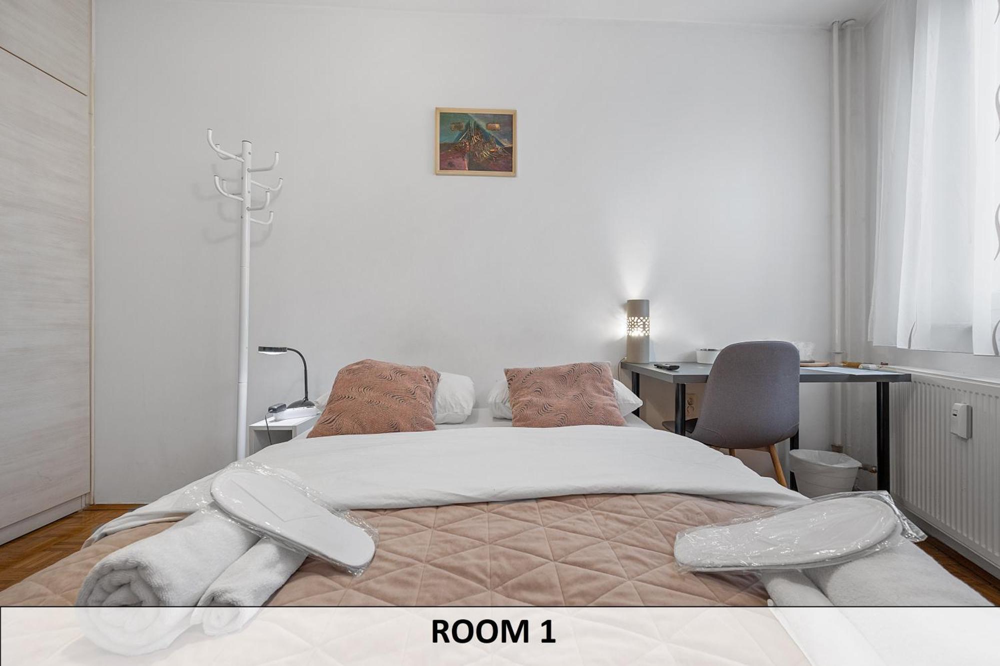 Apartman I Sobe Sofi With Common Kitchen Bathroom And Toilet Zagreb Bagian luar foto