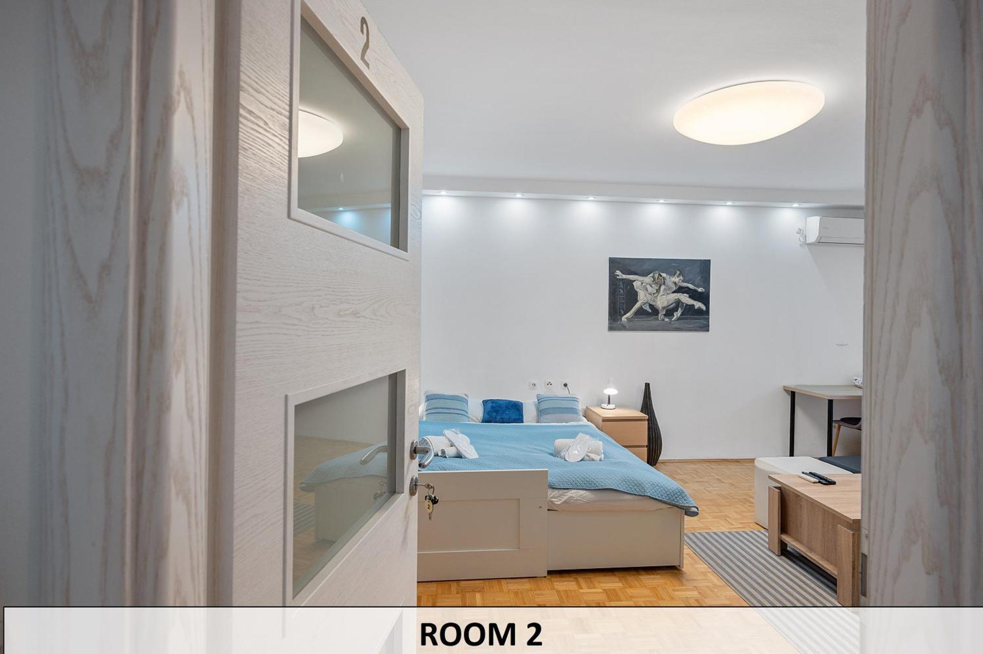 Apartman I Sobe Sofi With Common Kitchen Bathroom And Toilet Zagreb Bagian luar foto