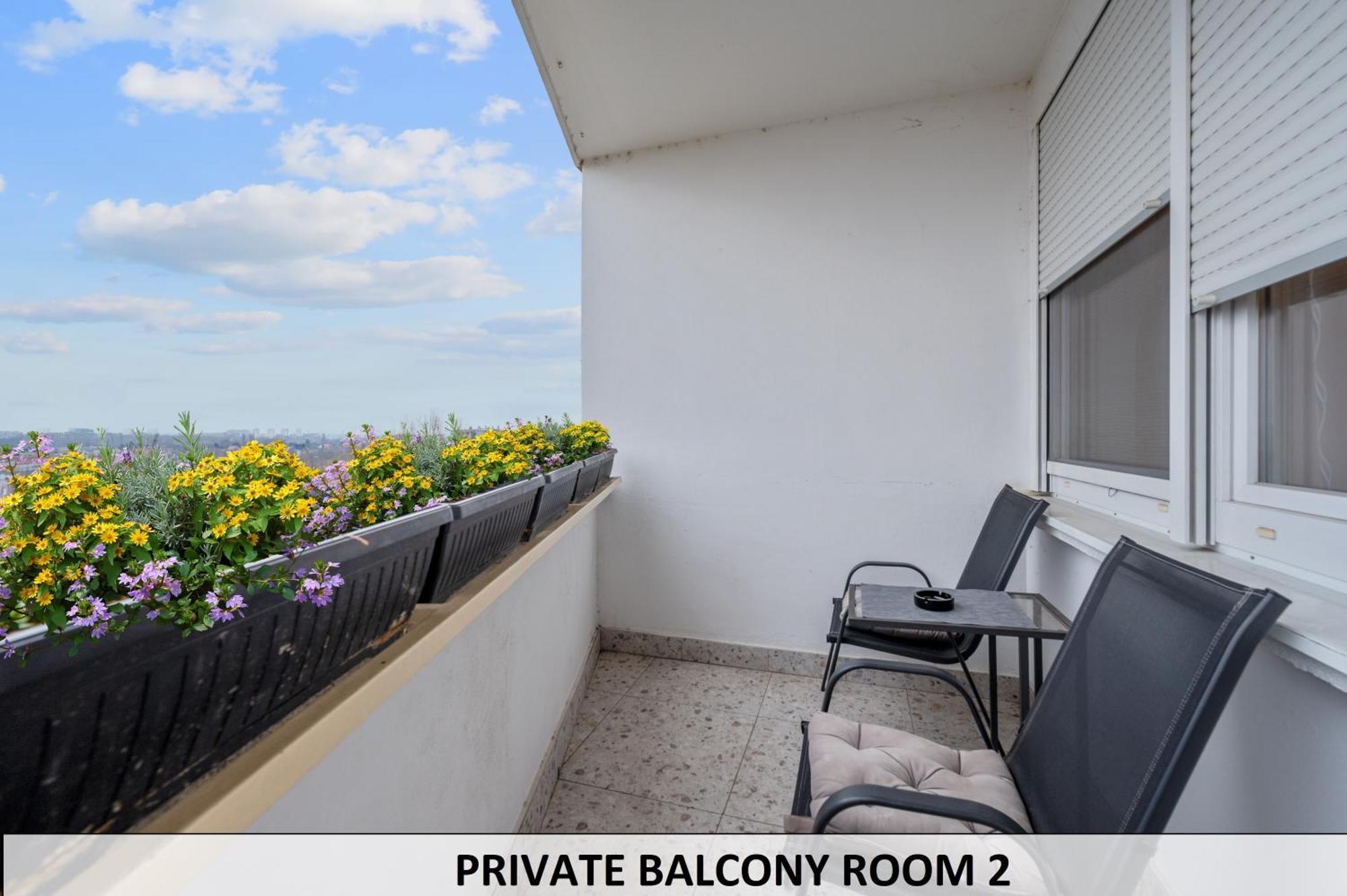 Apartman I Sobe Sofi With Common Kitchen Bathroom And Toilet Zagreb Bagian luar foto